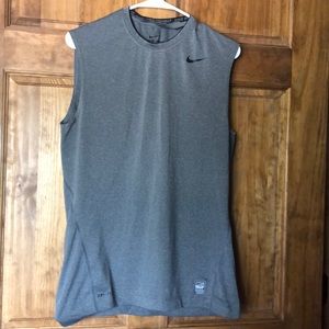 💥2 FOR $20💥NIKE PRO COMBAT fitted tank